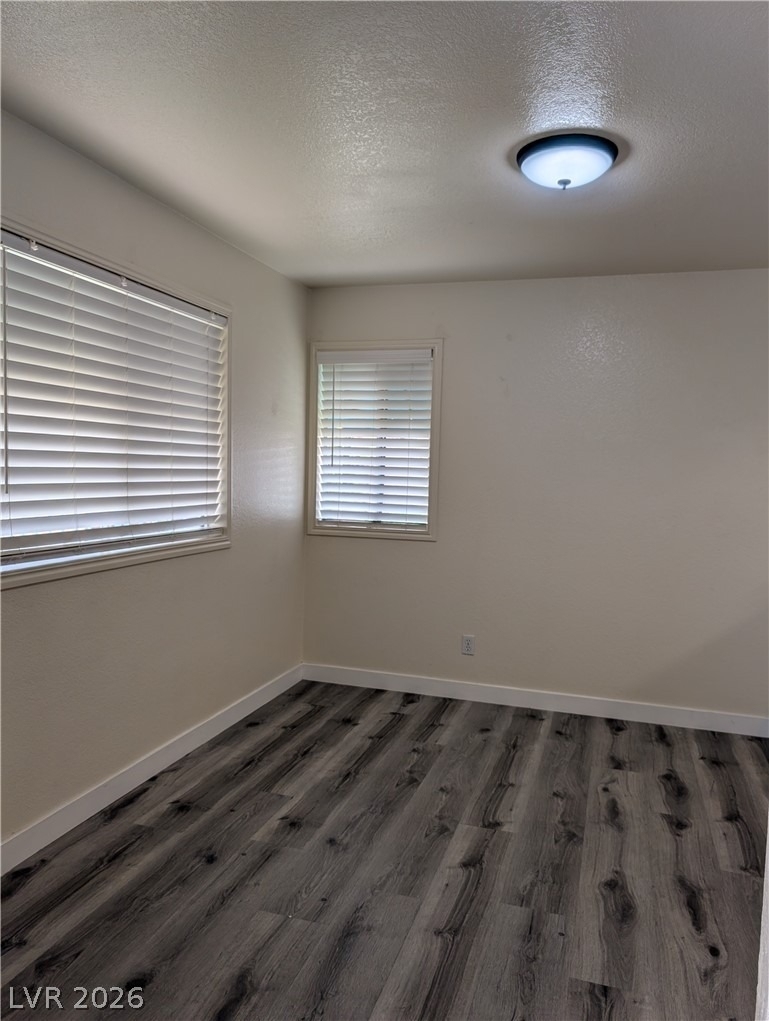 4440 Woodpine Drive - Photo 3