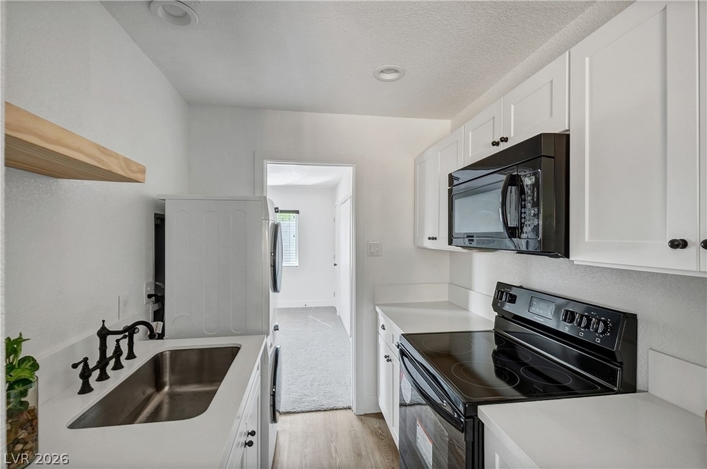 1065-a Franklin Avenue - Photo 3