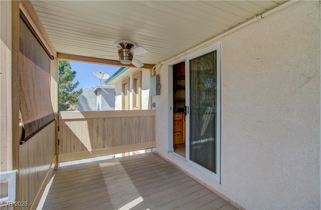 628 B Avenue - Photo 9