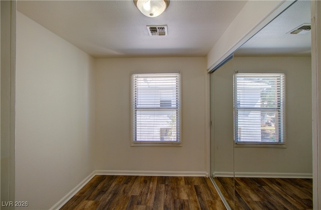 628 B Avenue - Photo 5