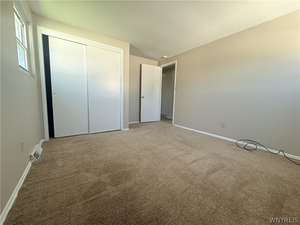 3365 Mckinley Parkway - Photo 7