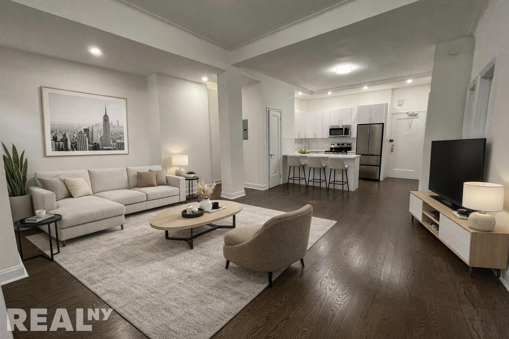 25 West 68th Street - Photo 0