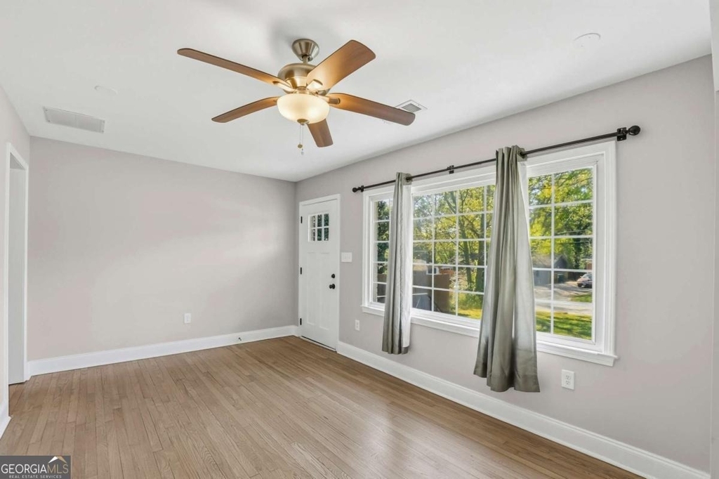 2866 Belvedere Lane - Photo 4