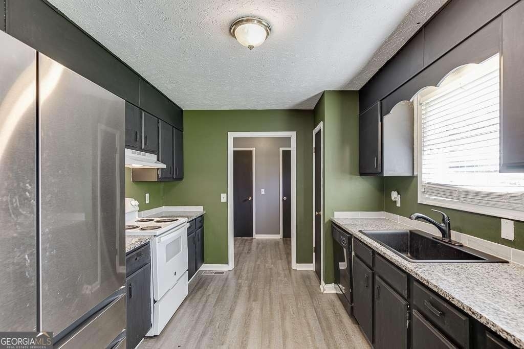 2193 Kings Forest Drive Se - Photo 5