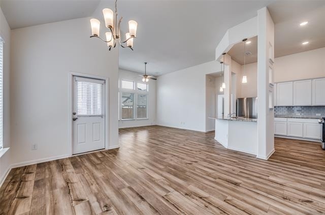 16309 Garden Drive - Photo 3