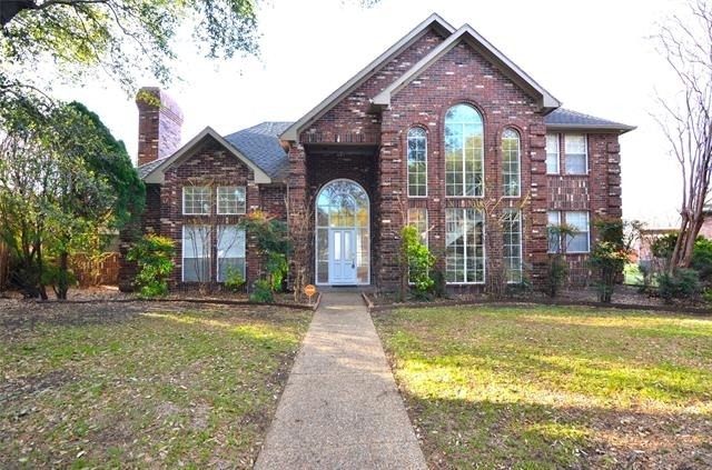 7000 Ivory Court - Photo 0