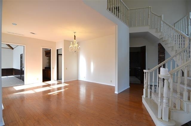 7000 Ivory Court - Photo 5