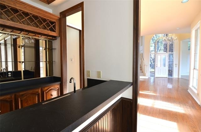 7000 Ivory Court - Photo 8