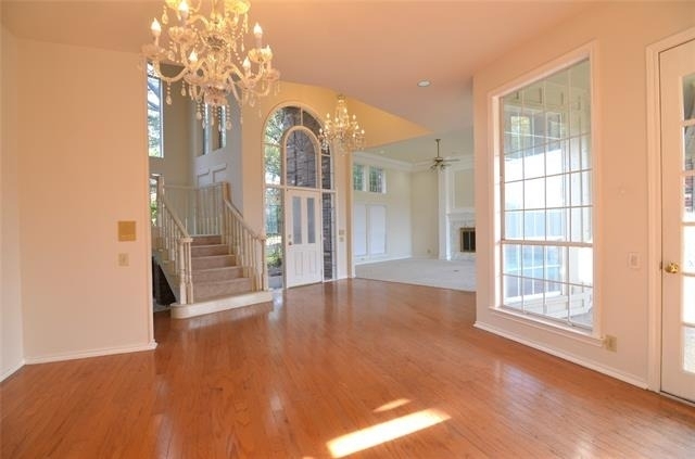 7000 Ivory Court - Photo 4