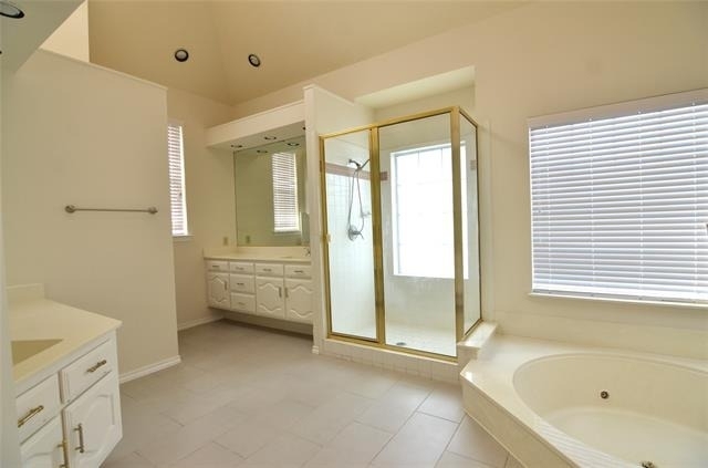 7000 Ivory Court - Photo 14