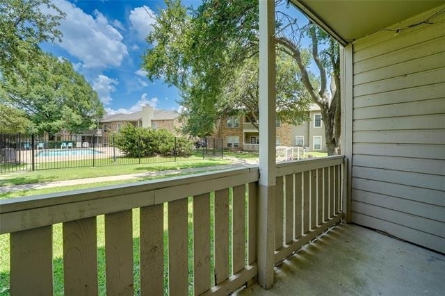 1700 Amelia Court - Photo 19