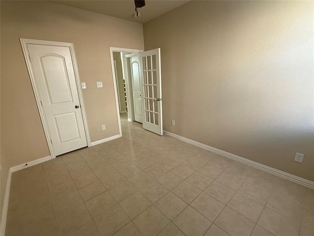 309 Sir Brine Drive - Photo 4