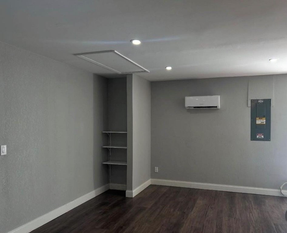 3201 23rd Street - Photo 2