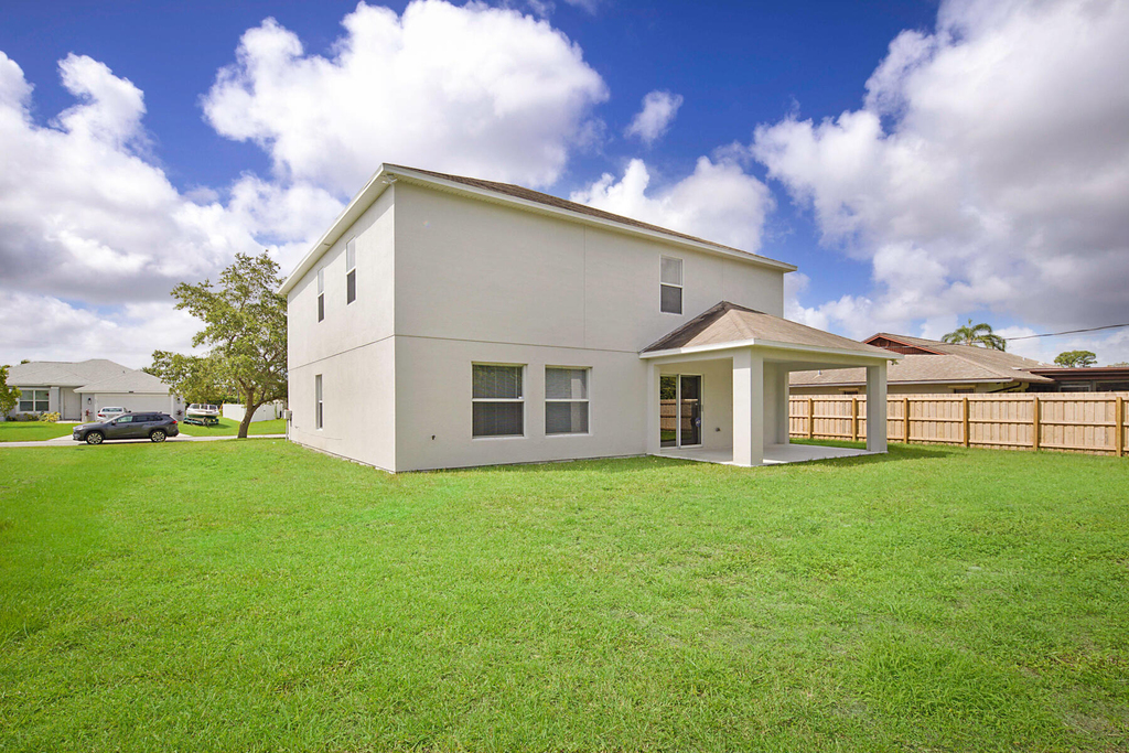 617 Se Karrigan Terrace - Photo 39
