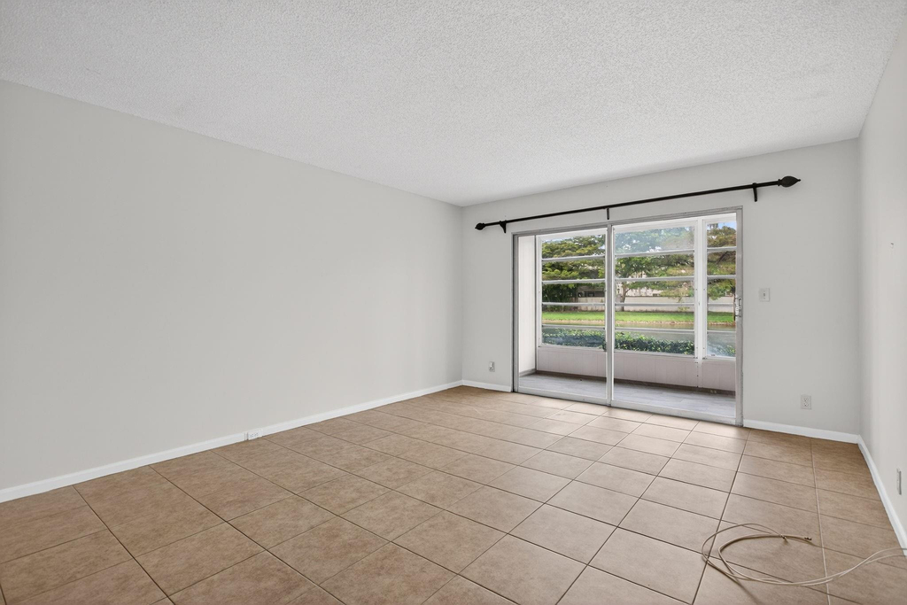 2501 Antigua Terrace - Photo 11