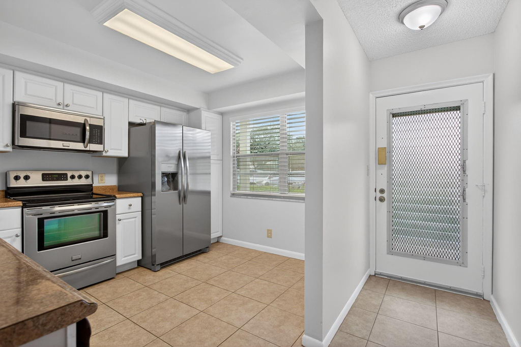2501 Antigua Terrace - Photo 1