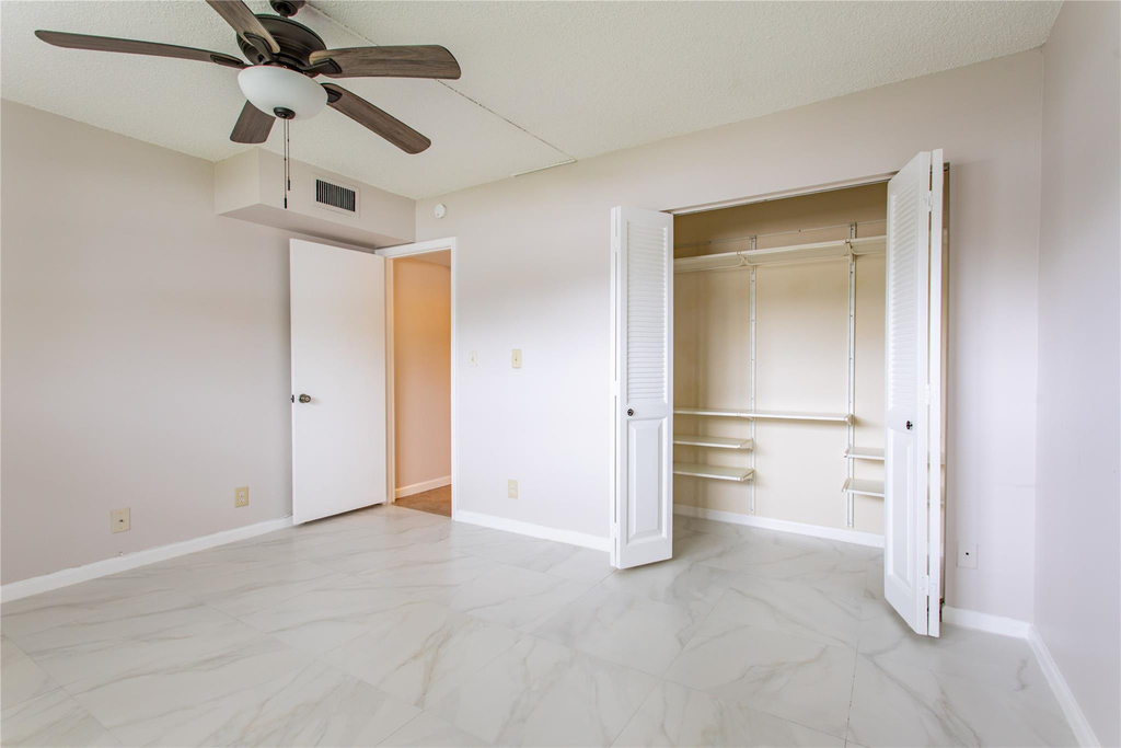 2501 Antigua Terrace - Photo 27