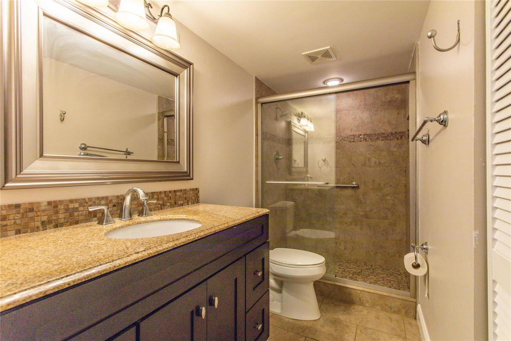 2501 Antigua Terrace - Photo 28