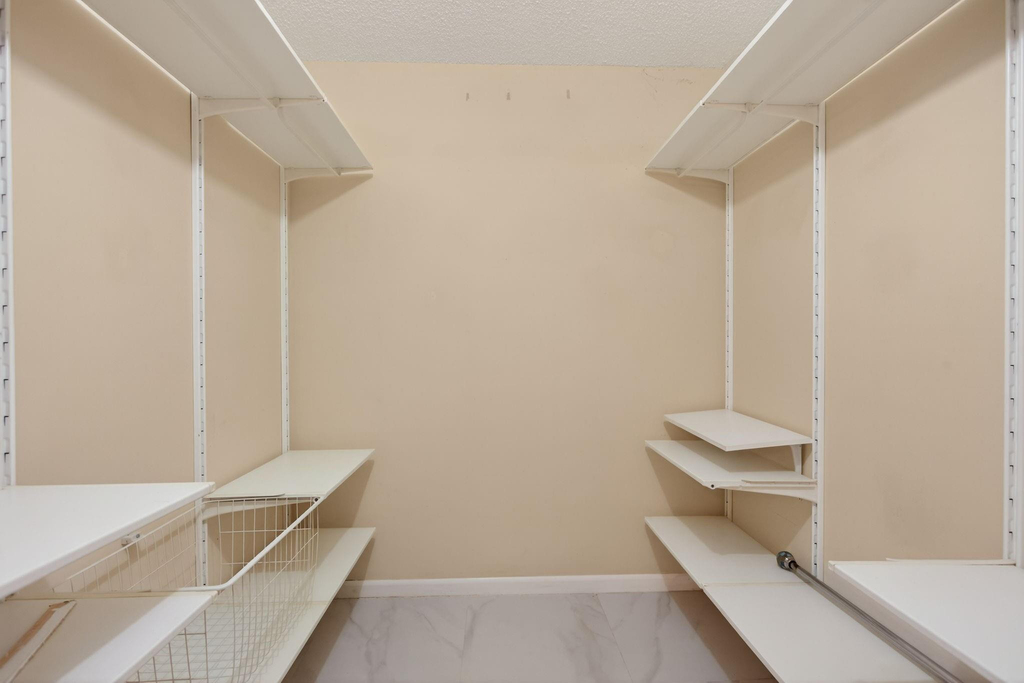 2501 Antigua Terrace - Photo 22