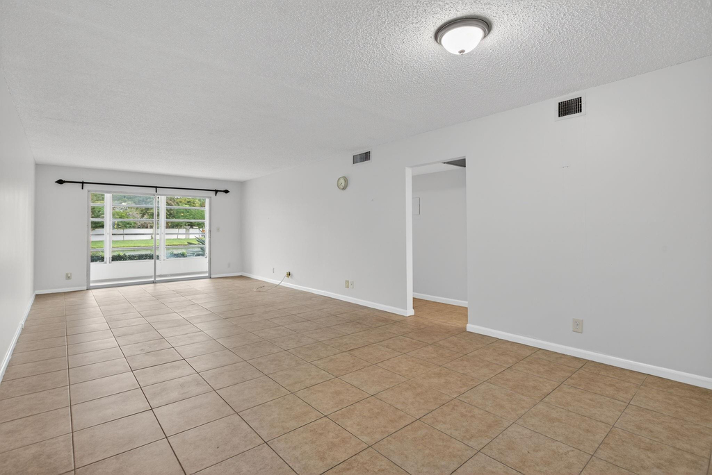 2501 Antigua Terrace - Photo 6