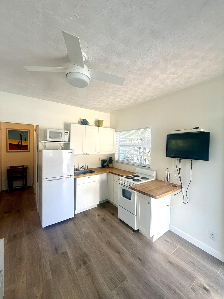 314 Desoto Street - Photo 7