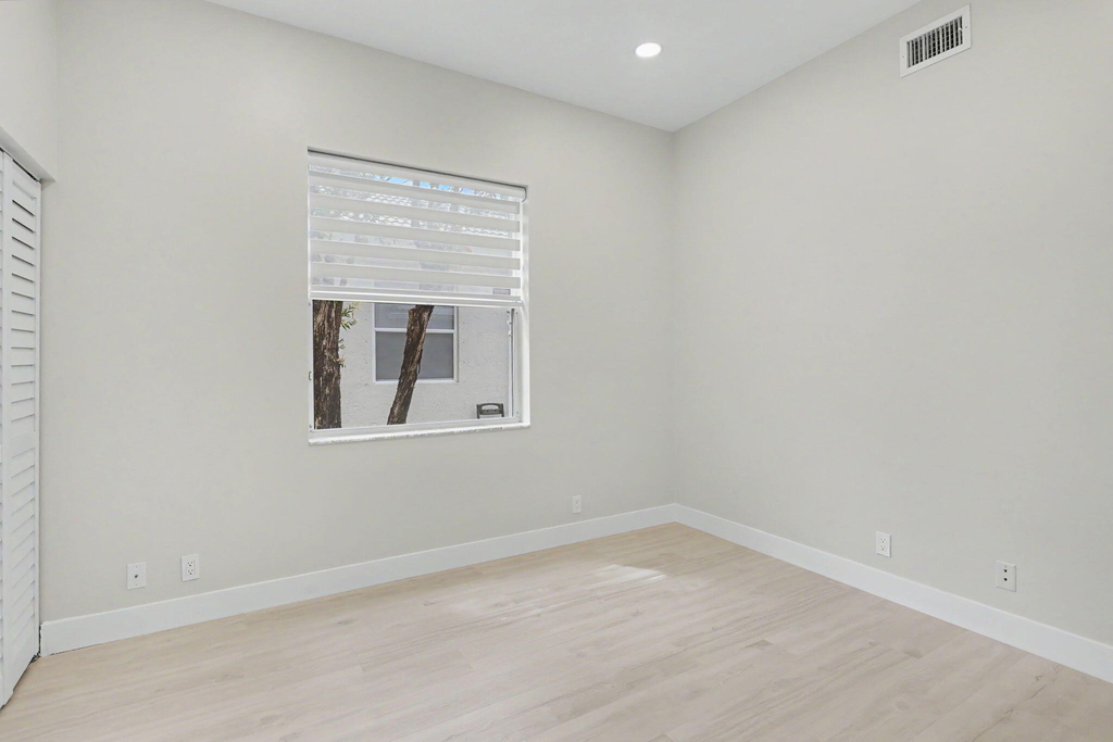 7832 Rockford Road - Photo 23