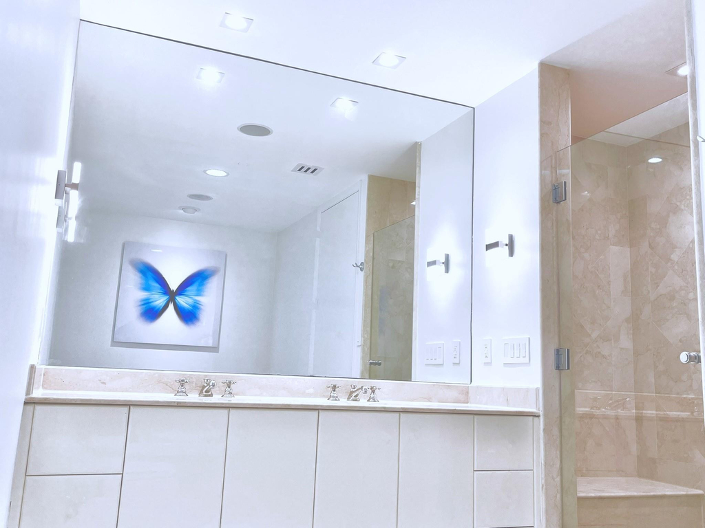 100 S Pointe Drive - Photo 11