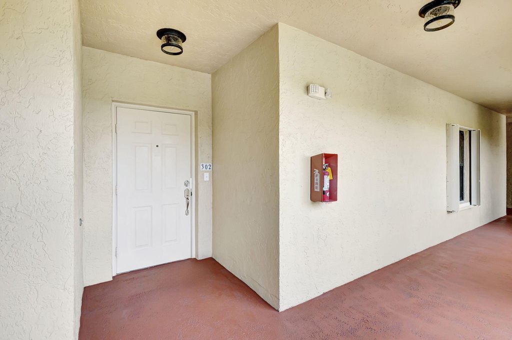 800 Uno Lago Drive - Photo 47