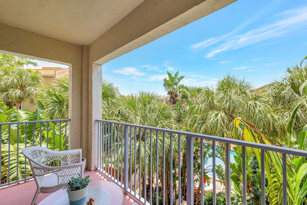 800 Uno Lago Drive - Photo 38