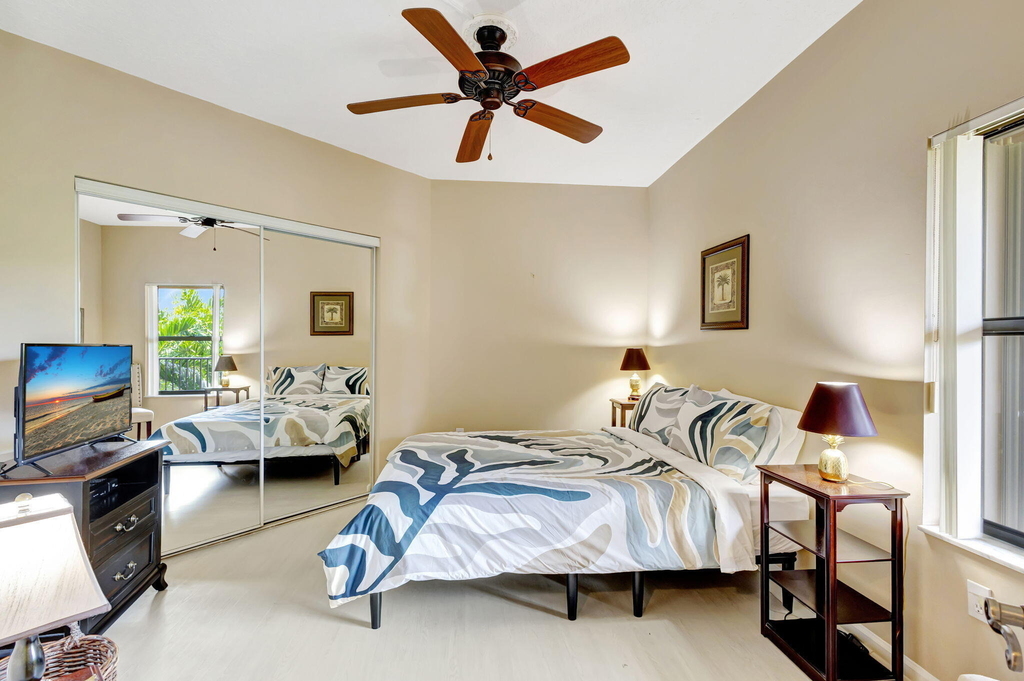 800 Uno Lago Drive - Photo 31