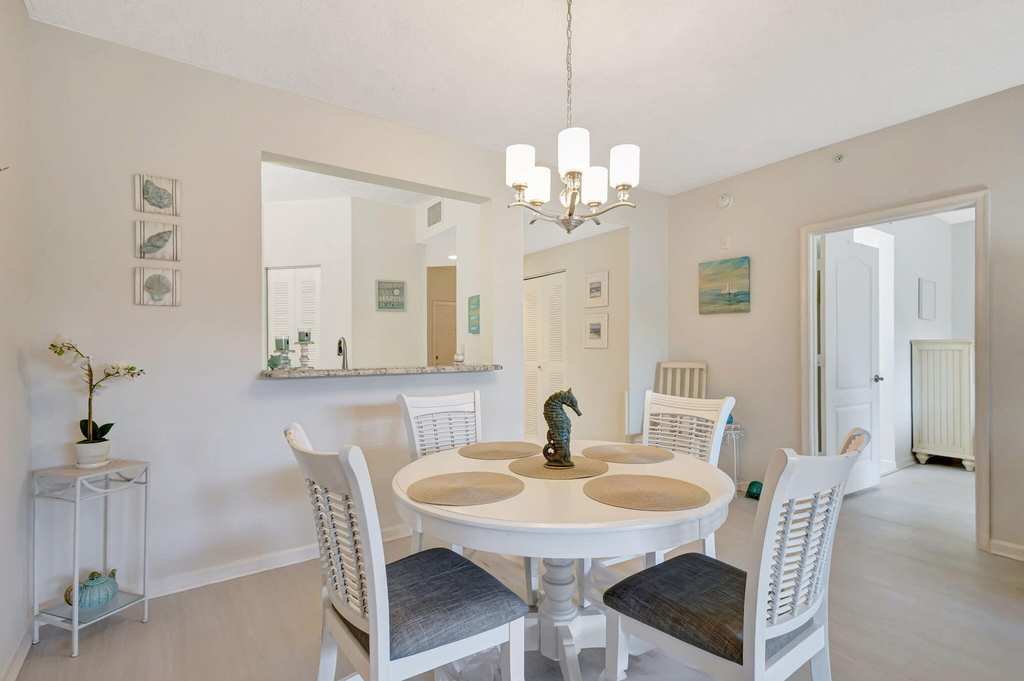 800 Uno Lago Drive - Photo 14