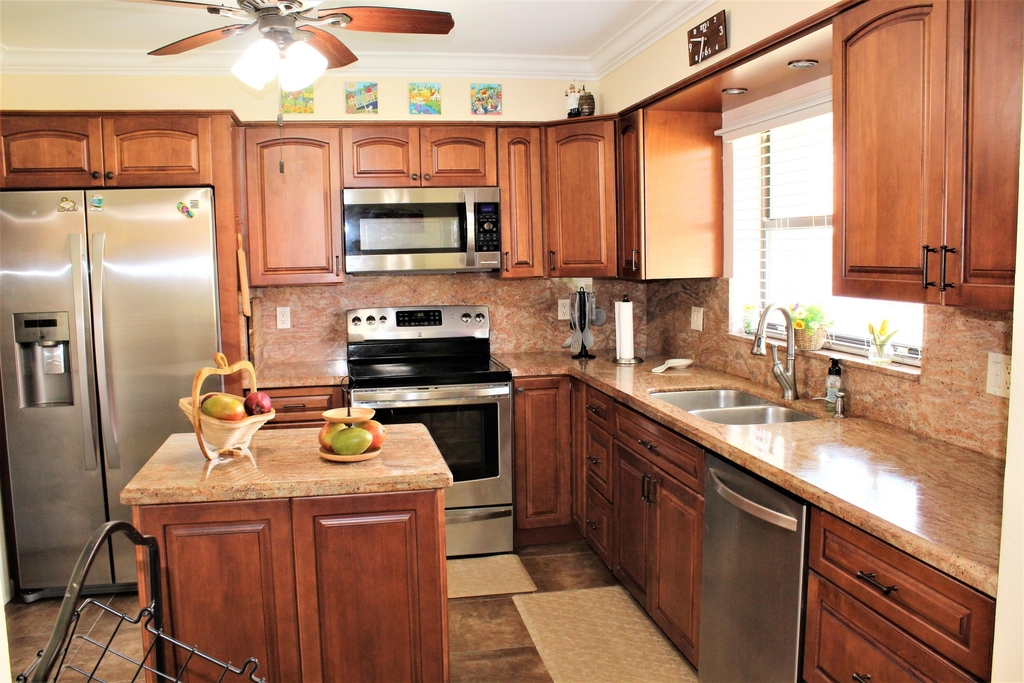9940 Bauhinia Tree Way - Photo 1