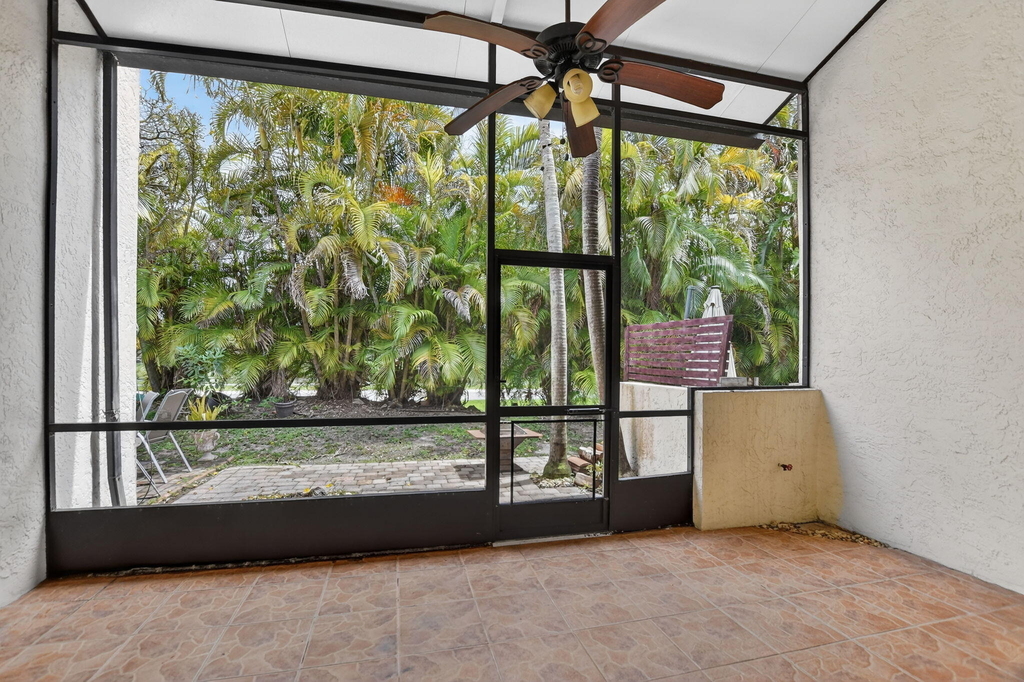 243 Nw 45th Avenue - Photo 27