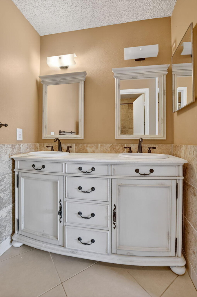 243 Nw 45th Avenue - Photo 18