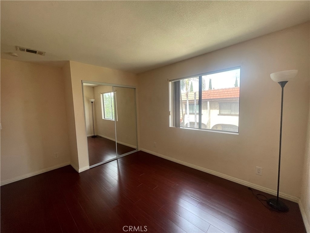 511 Pomelo Avenue - Photo 11