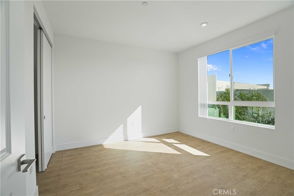8750 Sepulveda Boulevard - Photo 13