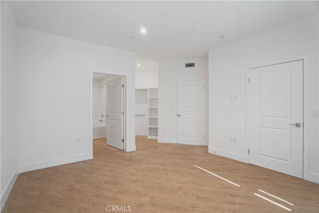 8750 Sepulveda Boulevard - Photo 15