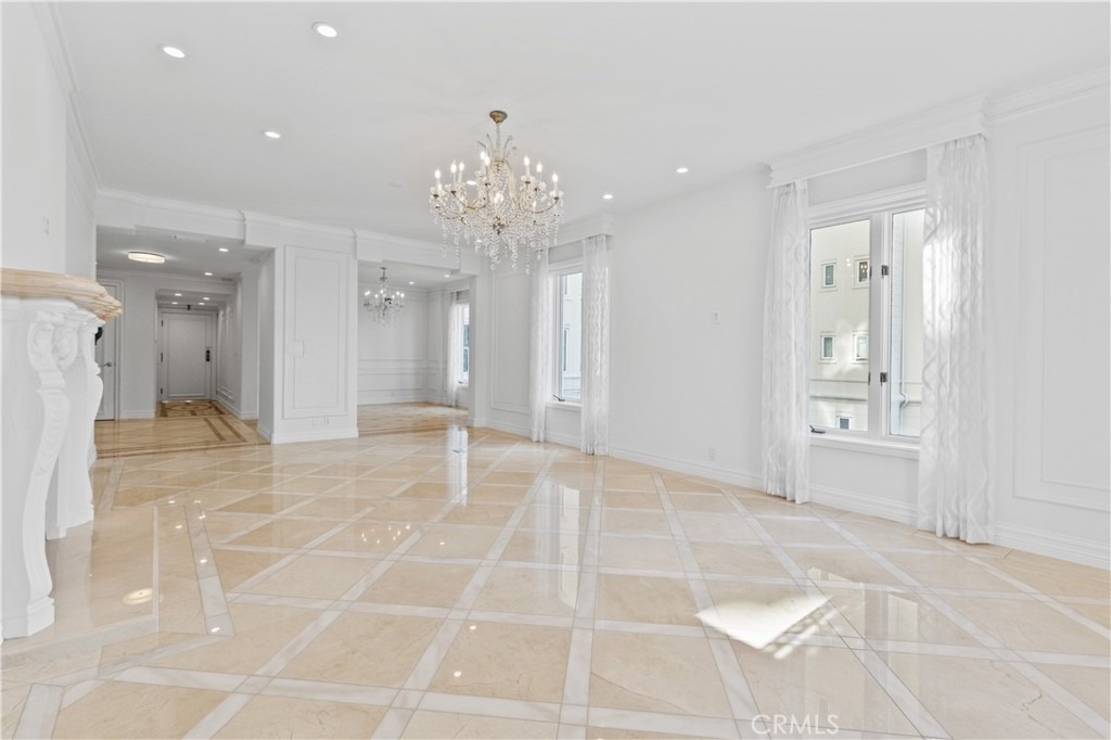 1424 N Crescent Heights Boulevard - Photo 12