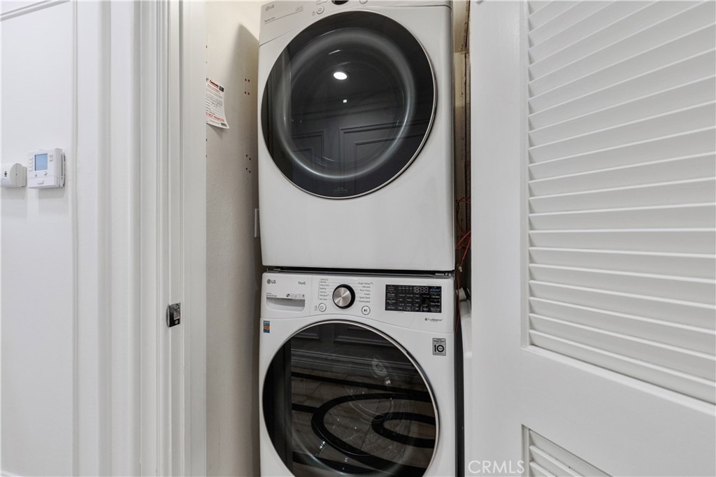 1424 N Crescent Heights Boulevard - Photo 30