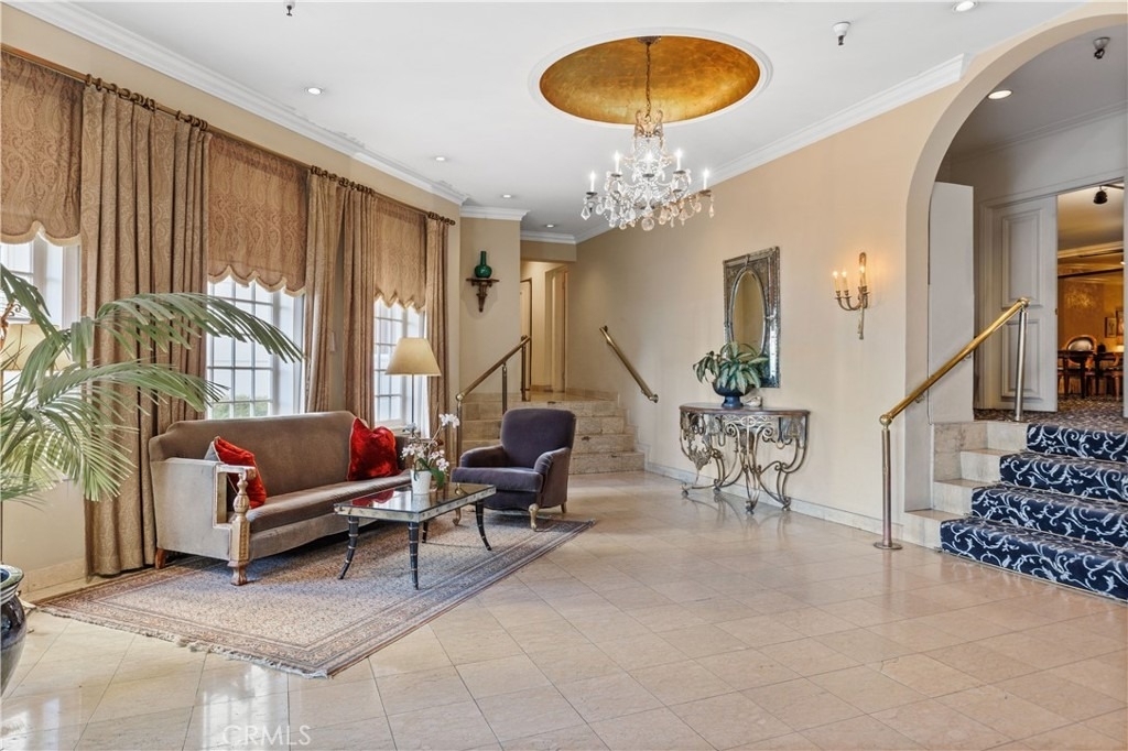 1424 N Crescent Heights Boulevard - Photo 4