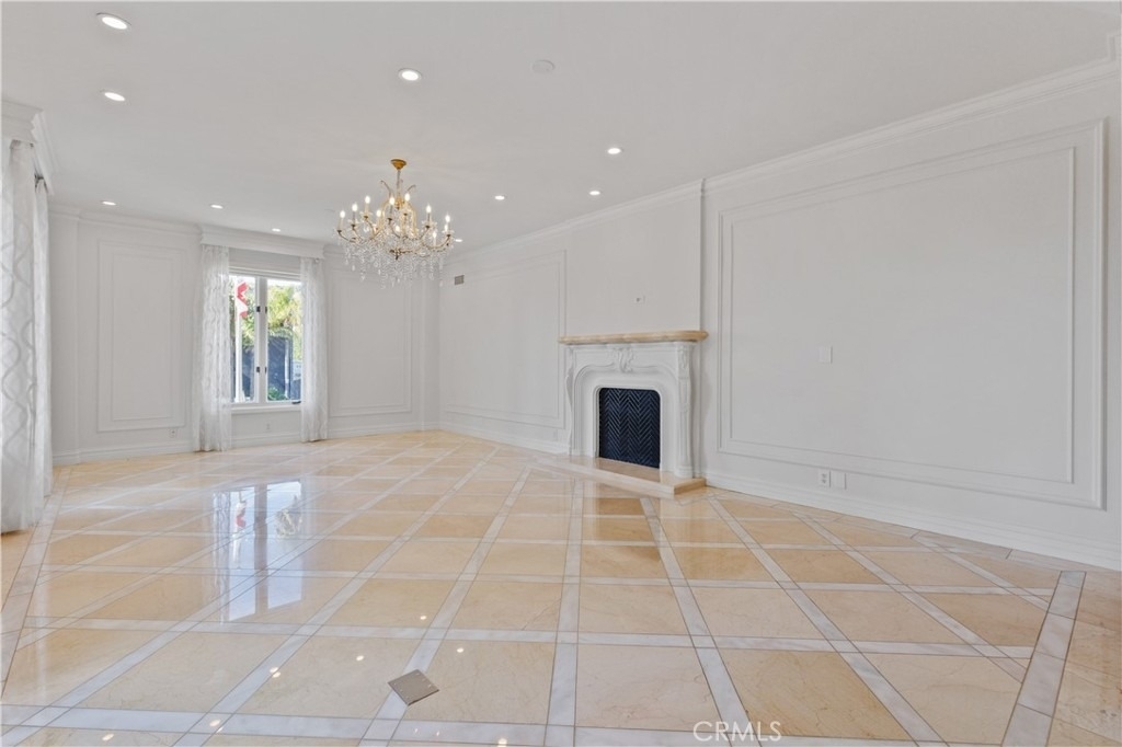 1424 N Crescent Heights Boulevard - Photo 14