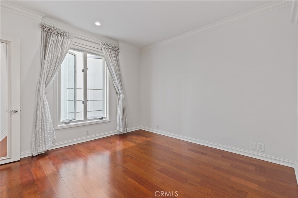 1424 N Crescent Heights Boulevard - Photo 22