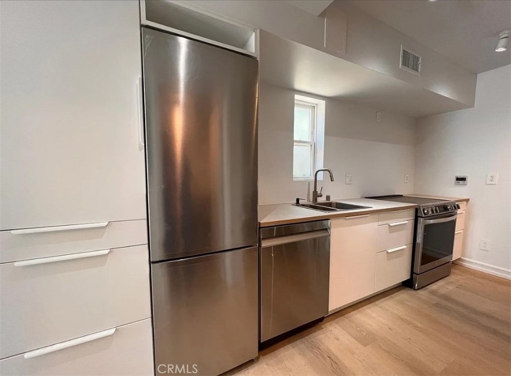2686 Greenfield - Photo 5