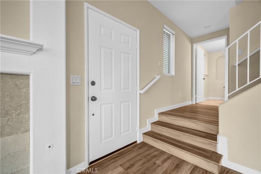 1309 Hunt Terrace - Photo 3