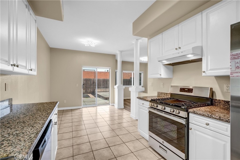 1309 Hunt Terrace - Photo 12