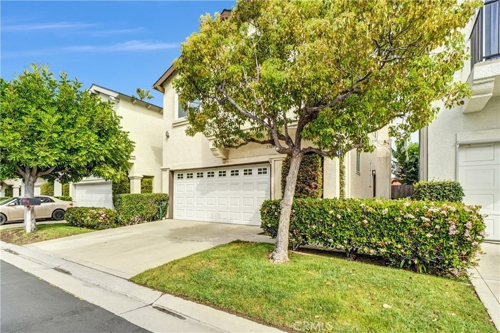 1309 Hunt Terrace - Photo 1