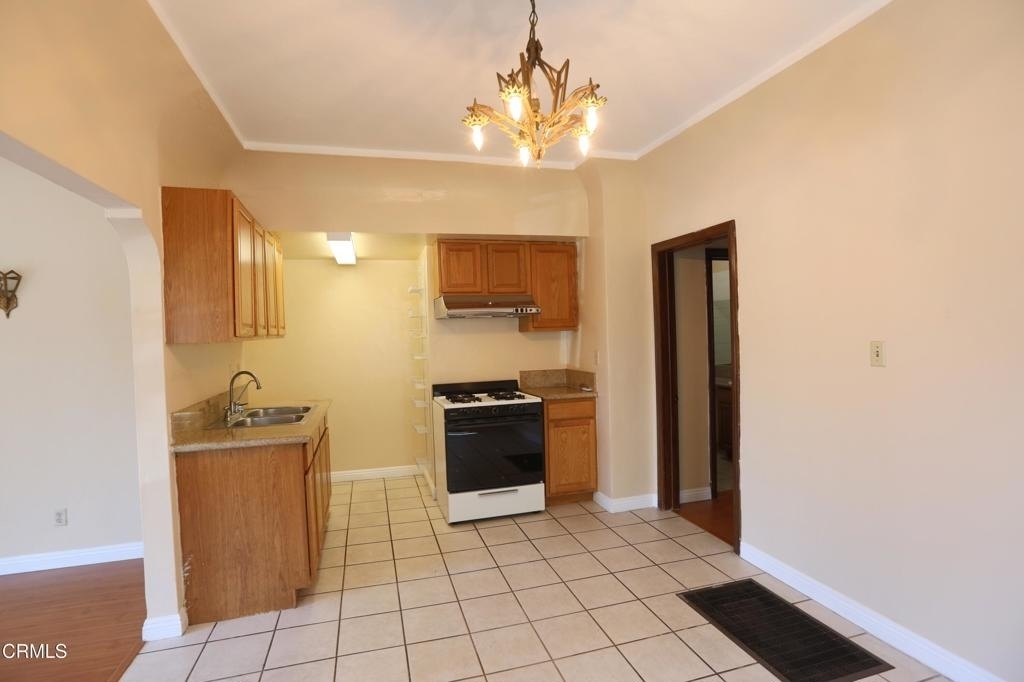 126 S Olive Avenue - Photo 6