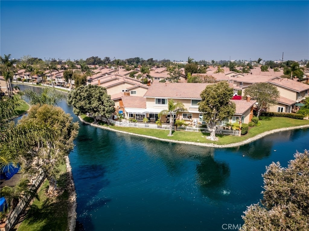 7962 Southwind - Photo 43