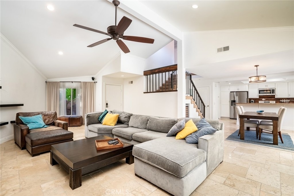 7962 Southwind - Photo 4