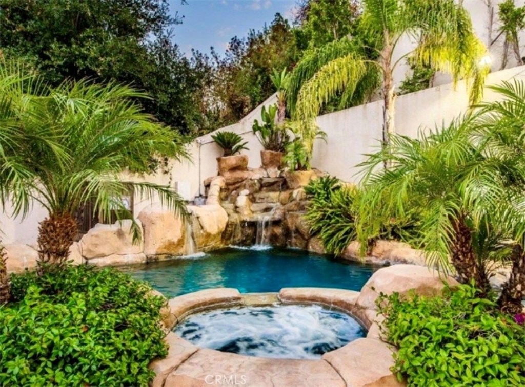 1441 Robmar - Photo 2